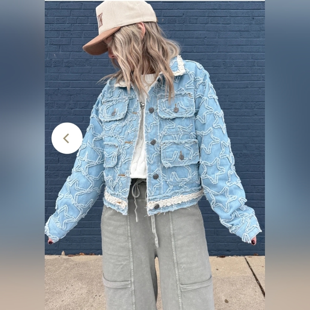 POL Star Textured Raw Hem Long Sleeve Denim Jacket Size S